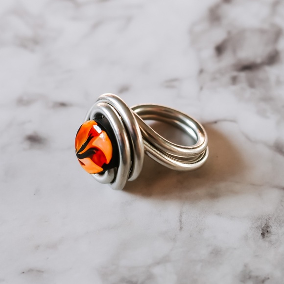 ❤️ SOLD ❤️ Funky Ring - Picture 2 of 2